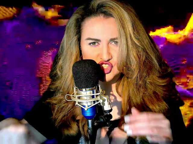 mesaland's BongaCams show and profile