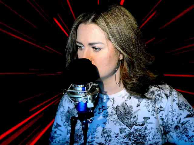 Meskhimusic webcam