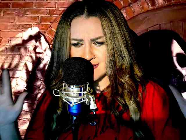 Meskhimusic webcam