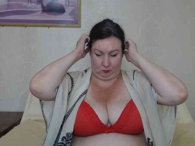 Milf4love webcam