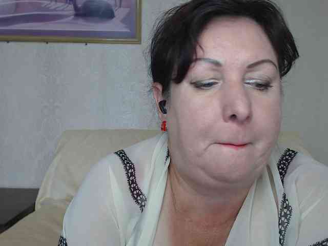 Milf4love webcam