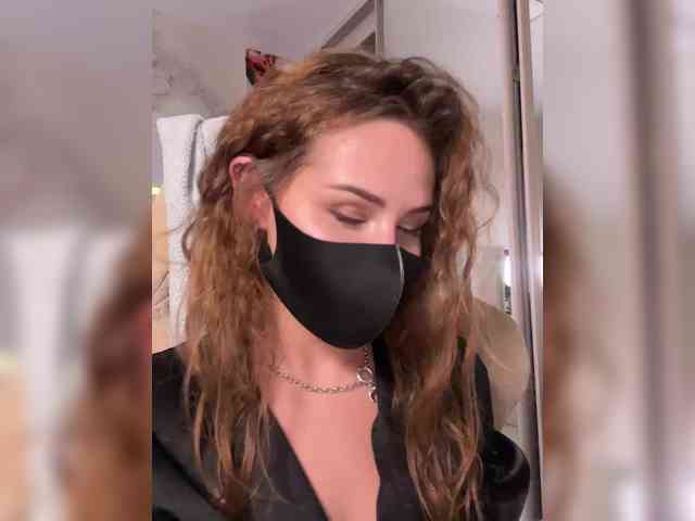 SinfulTyan Live Webcam on BongaCams