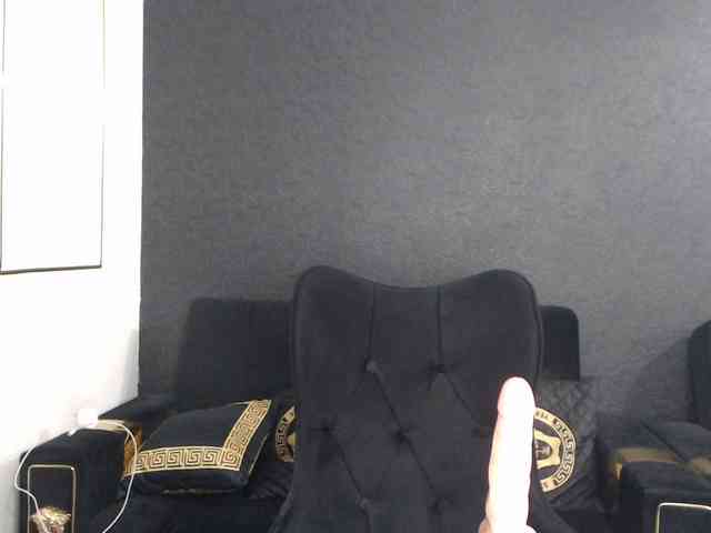 linawhite2 webcam