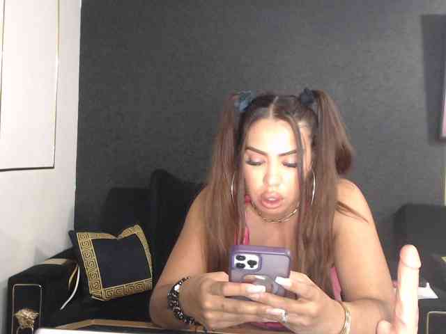 linawhite2 webcam