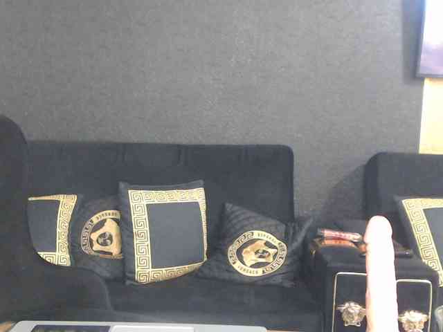 linawhite2 webcam