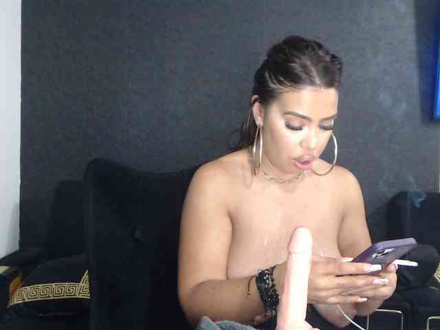 linawhite2 webcam