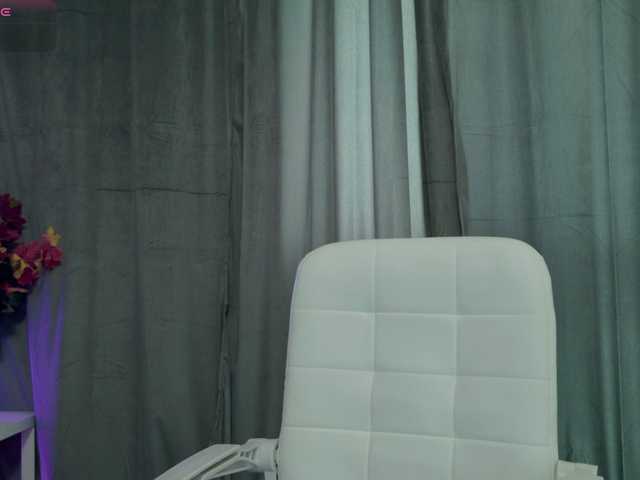 AlissaVox's BongaCams show and profile