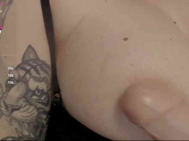 AlissaVox bongacams