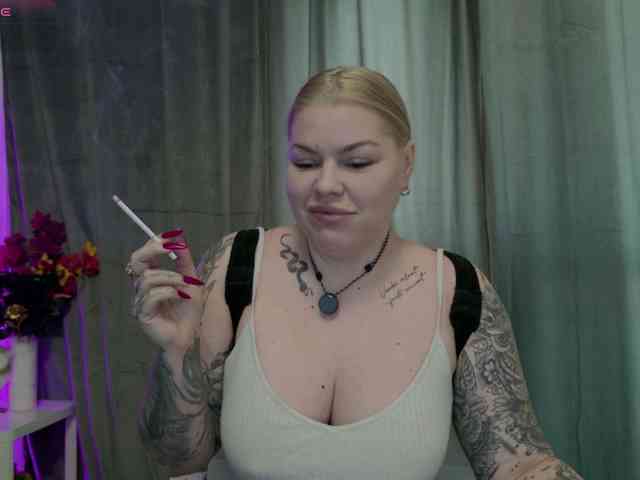 AlissaVox Live Webcam on BongaCams