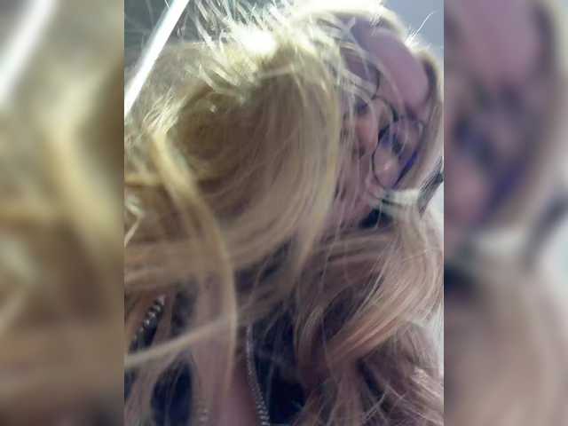 go to chat with LiiBaby