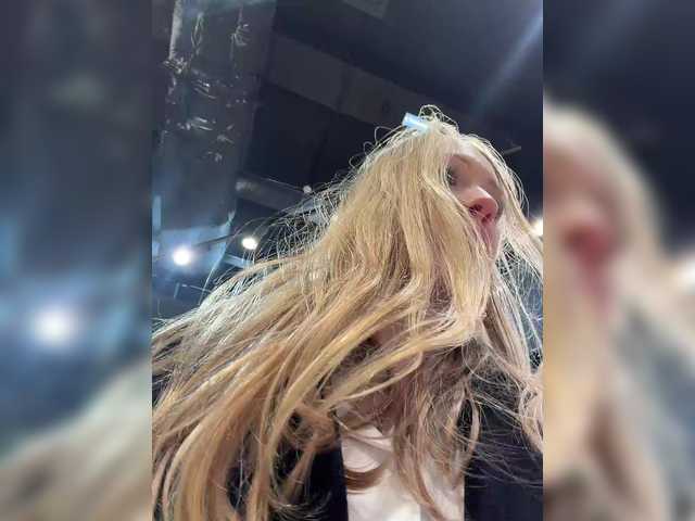 Likachkaa's BongaCams show and profile