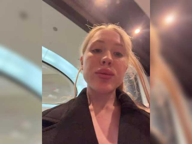 Likachkaa from BongaCams