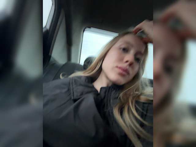 Likachkaa's BongaCams show and profile