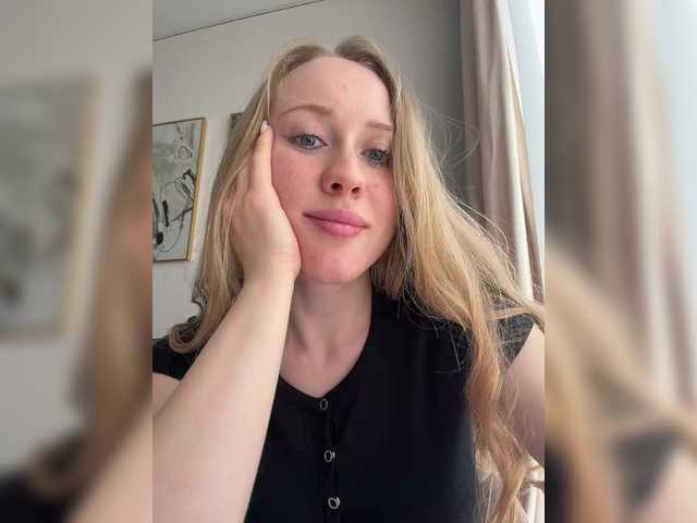 Likachkaa's BongaCams show and profile