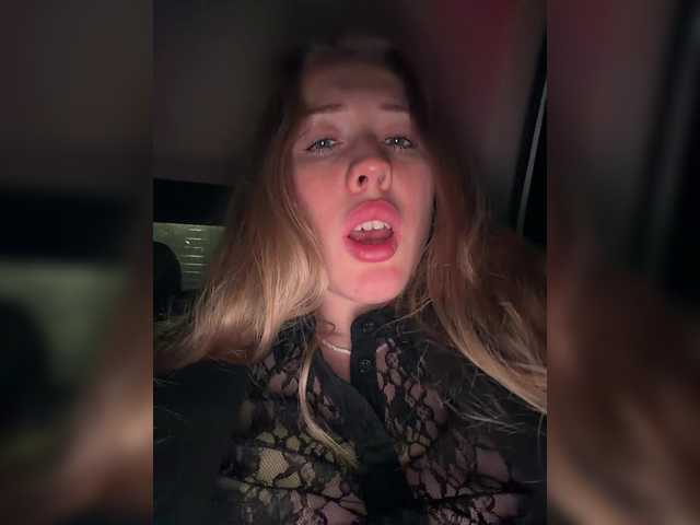 Likachkaa's BongaCams show and profile