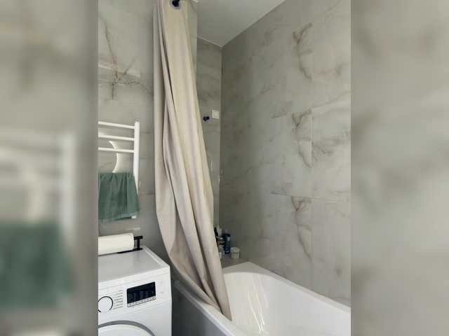 Likachkaa's BongaCams show and profile