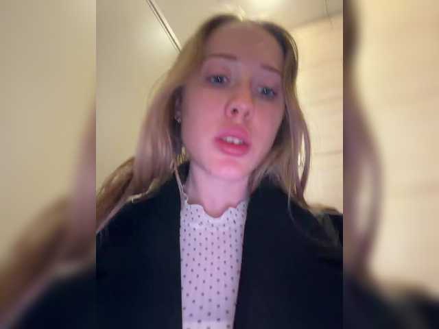 Likachkaa's BongaCams show and profile