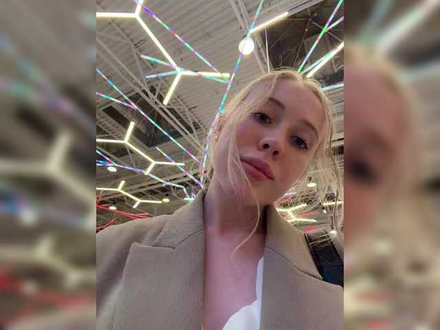 Sex chat gratuit in direct cu Likachkaa pe BongaCams