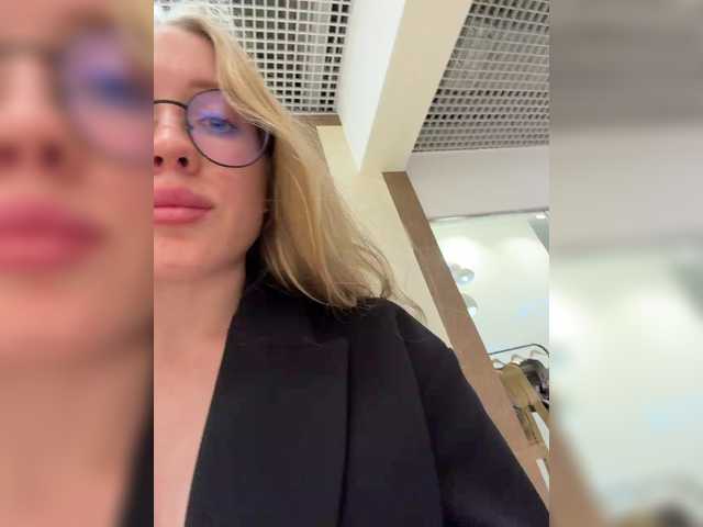 Likachkaa from BongaCams is Freechat