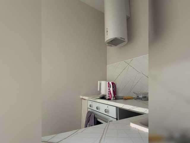 Likachkaa's BongaCams show and profile