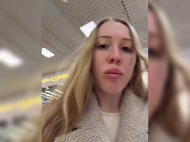 Likachkaa's BongaCams show and profile