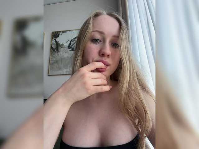 Likachkaa's BongaCams show and profile