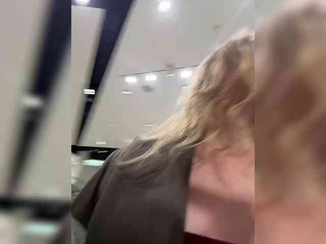 Likachkaa's webcam live show