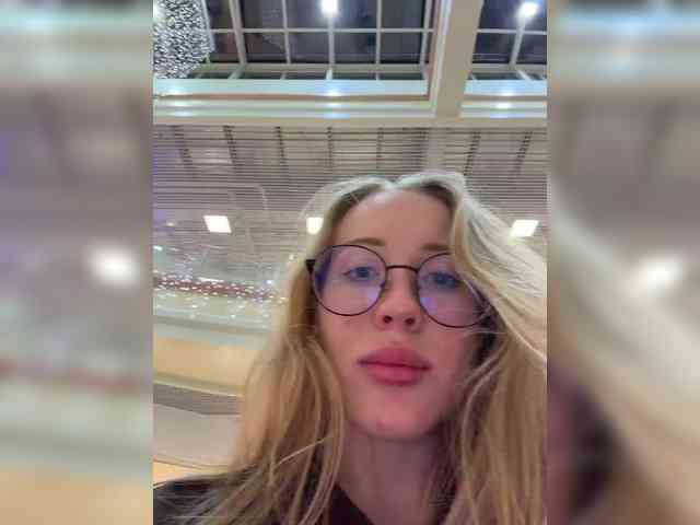 Likachkaa Live Webcam on {site_name}