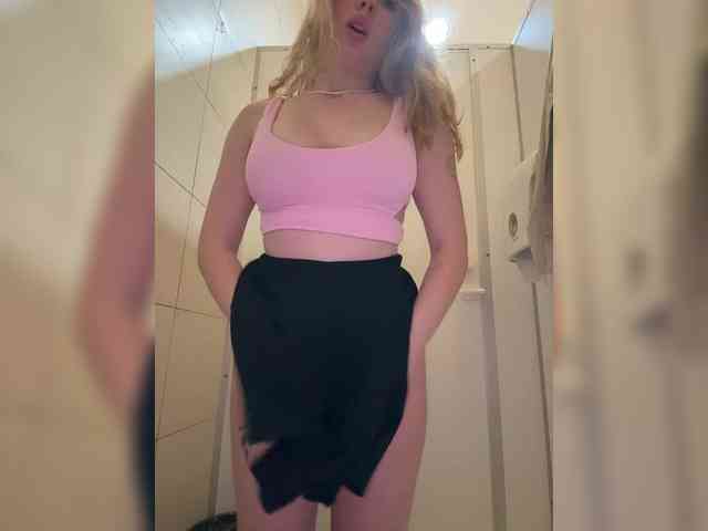 free nude chatroom Likachkaa