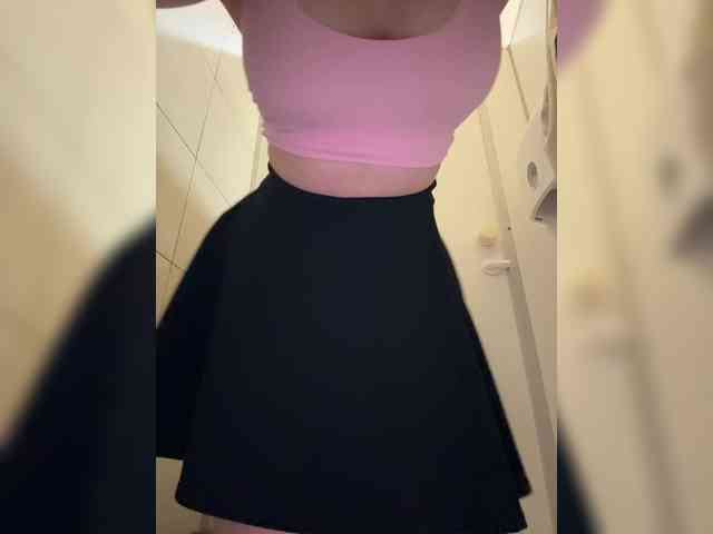 free nude chatroom Likachkaa