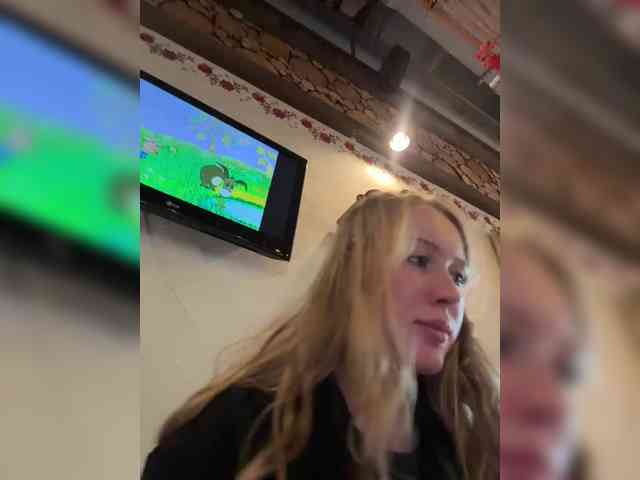 Likachkaa's webcam live show