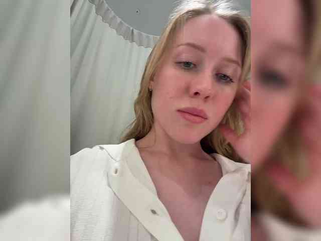 Likachkaa's webcam live show