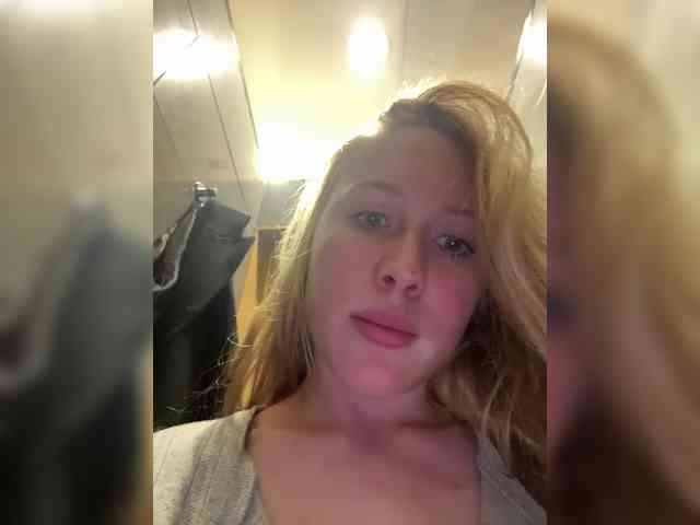 Likachkaa's webcam live show