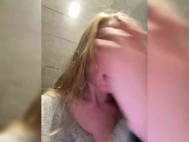 Likachkaa's webcam live show