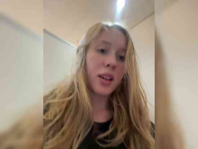 Likachkaa's webcam live show