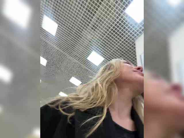 Likachkaa's webcam live show