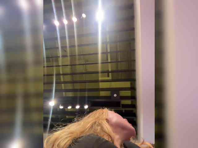 Likachkaa's webcam live show