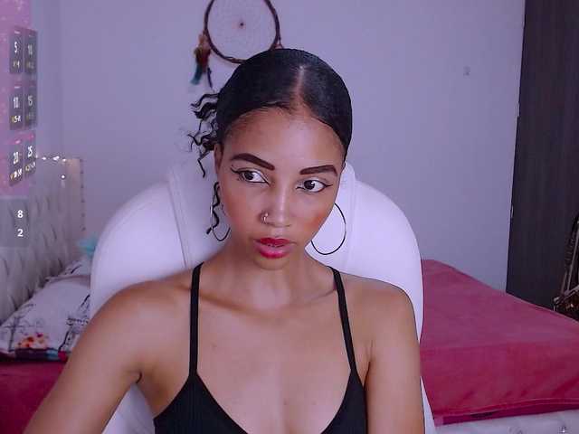 Isabel-hot's BongaCams show and profile