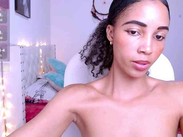 Isabel-hot Live Webcam on BongaCams