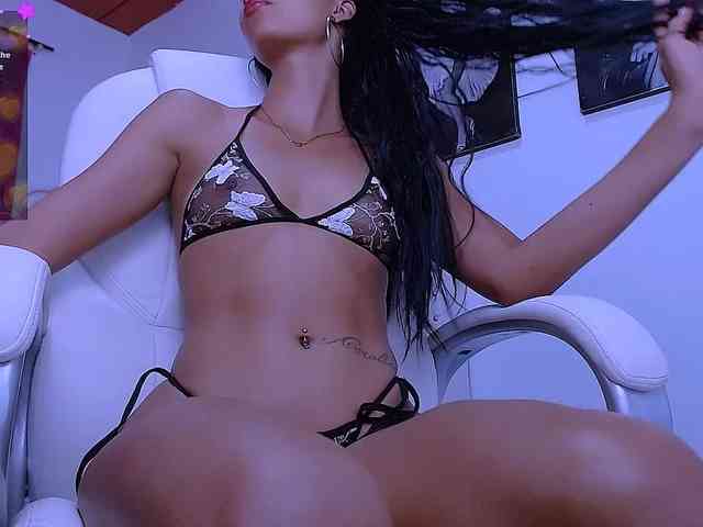 Isabel-hot