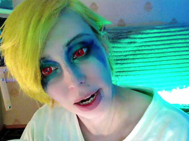 HazeRaziel's BongaCams show and profile