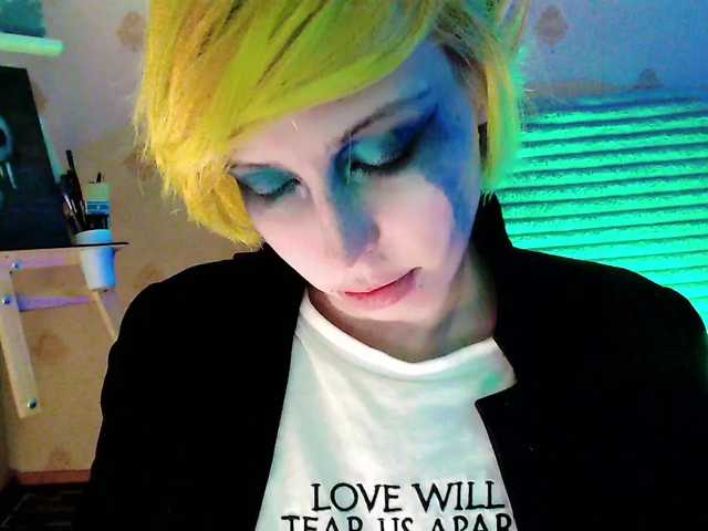 HazeRaziel's BongaCams show and profile