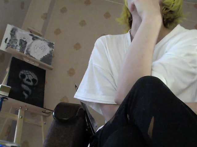 HazeRaziel's BongaCams show and profile