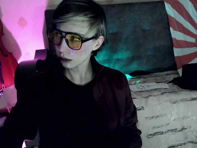 HazeRaziel's BongaCams show and profile