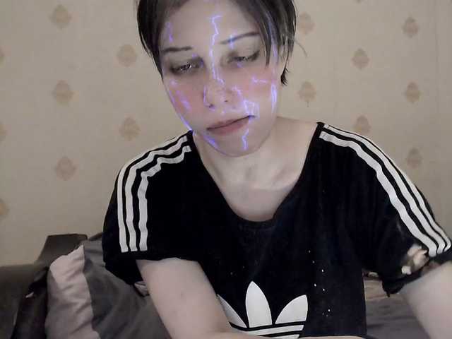 HazeRaziel's BongaCams show and profile