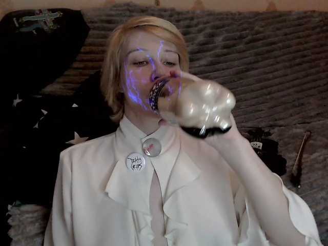 HazeRaziel's BongaCams show and profile