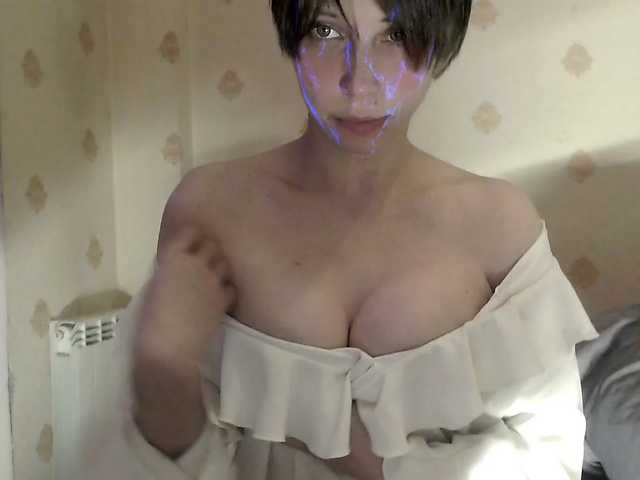 HazeRaziel's BongaCams show and profile