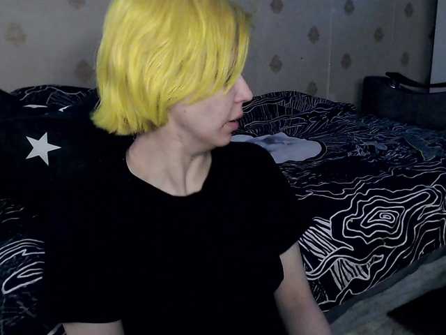 HazeRaziel's BongaCams show and profile