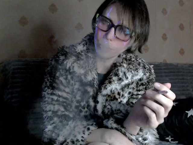 HazeRaziel's BongaCams show and profile