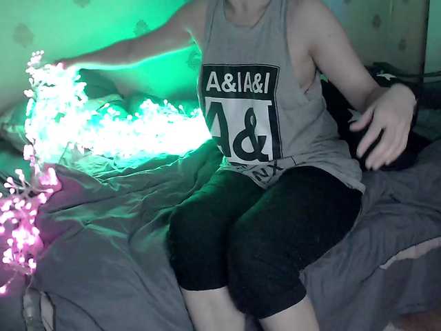 HazeRaziel's BongaCams show and profile